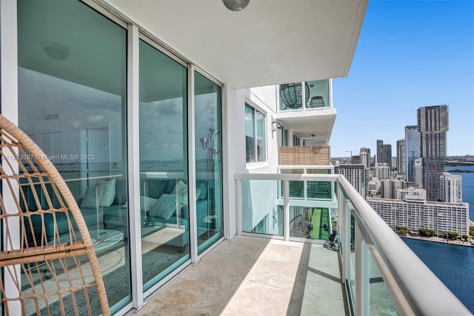 1800 CLUB CONDO - Residential