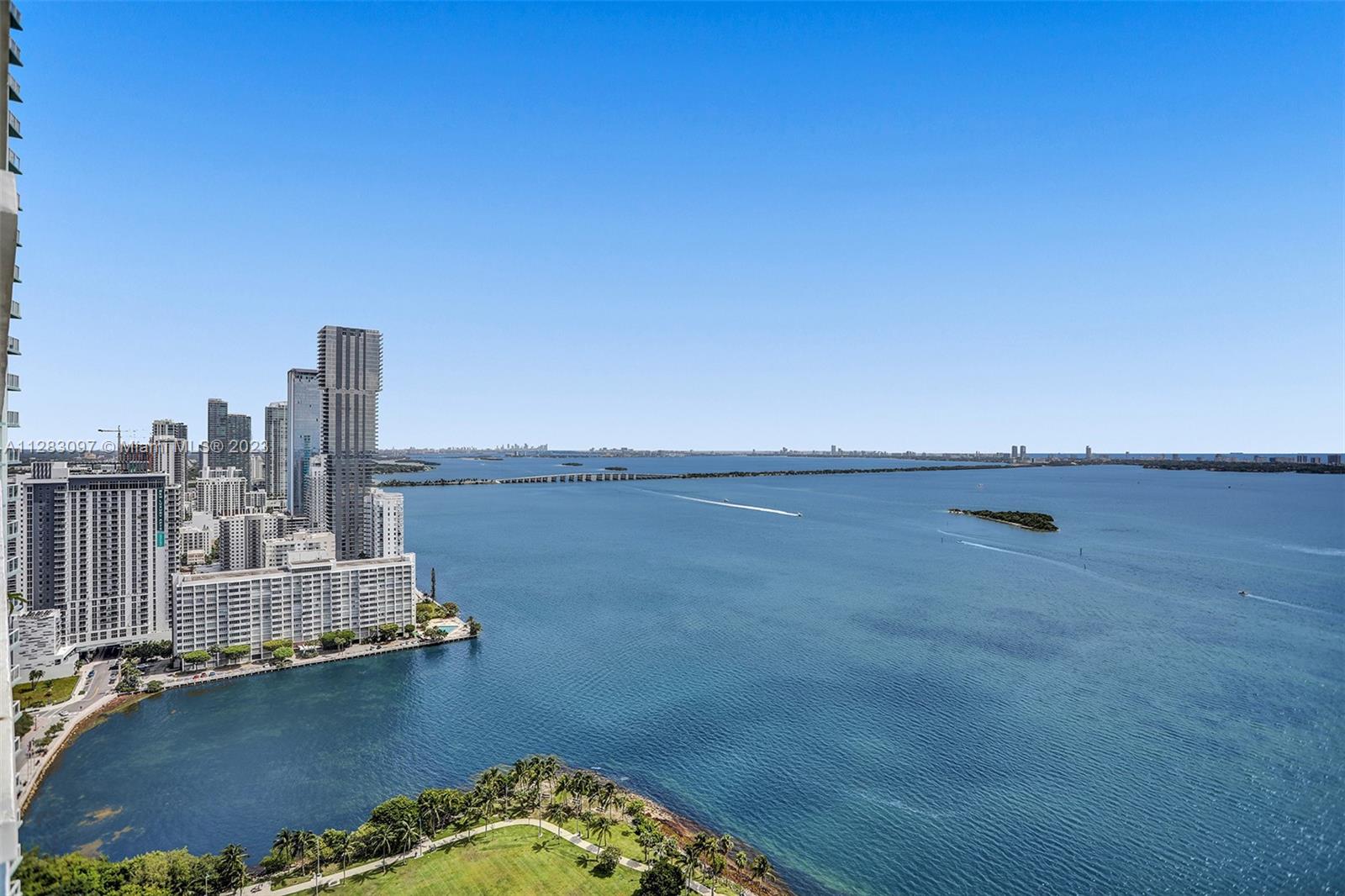 1800 CLUB CONDO - Residential