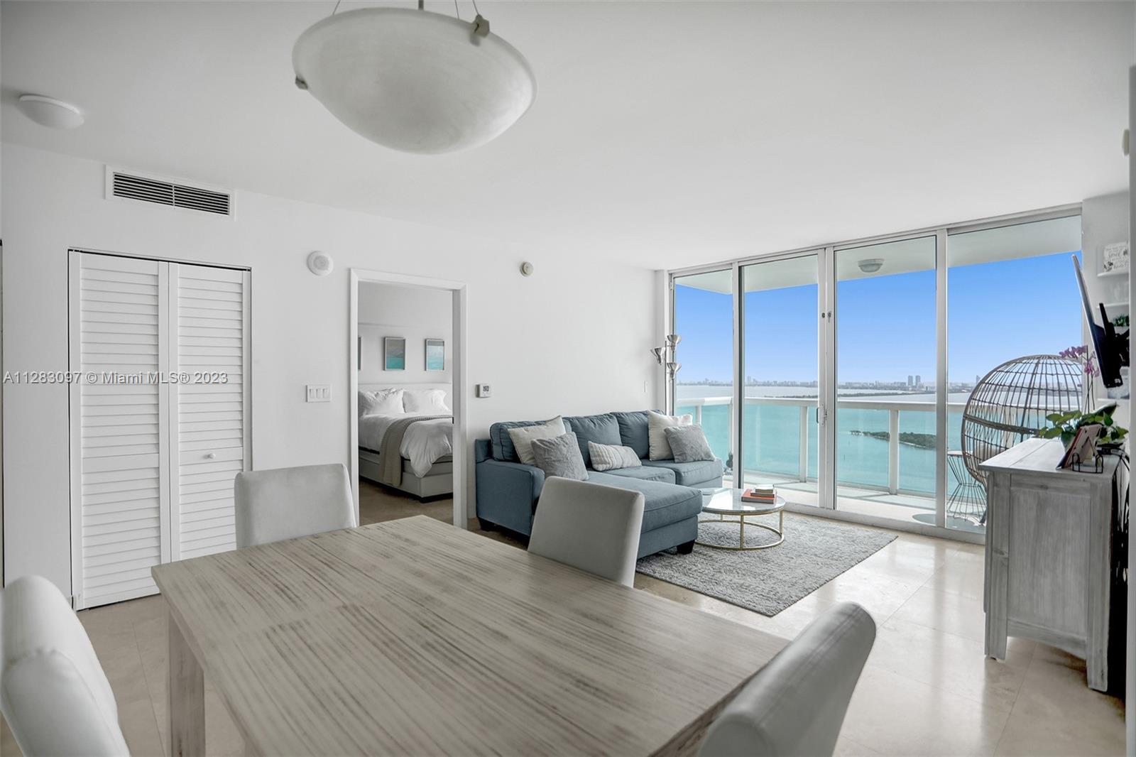 1800 CLUB CONDO - Residential