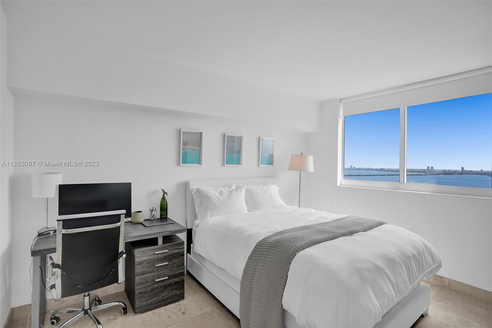 1800 CLUB CONDO - Residential