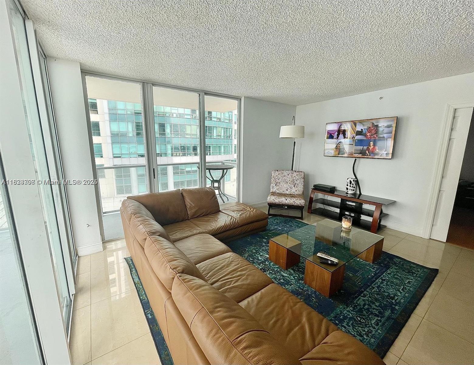 THE MARK ON BRICKELL COND - Residential