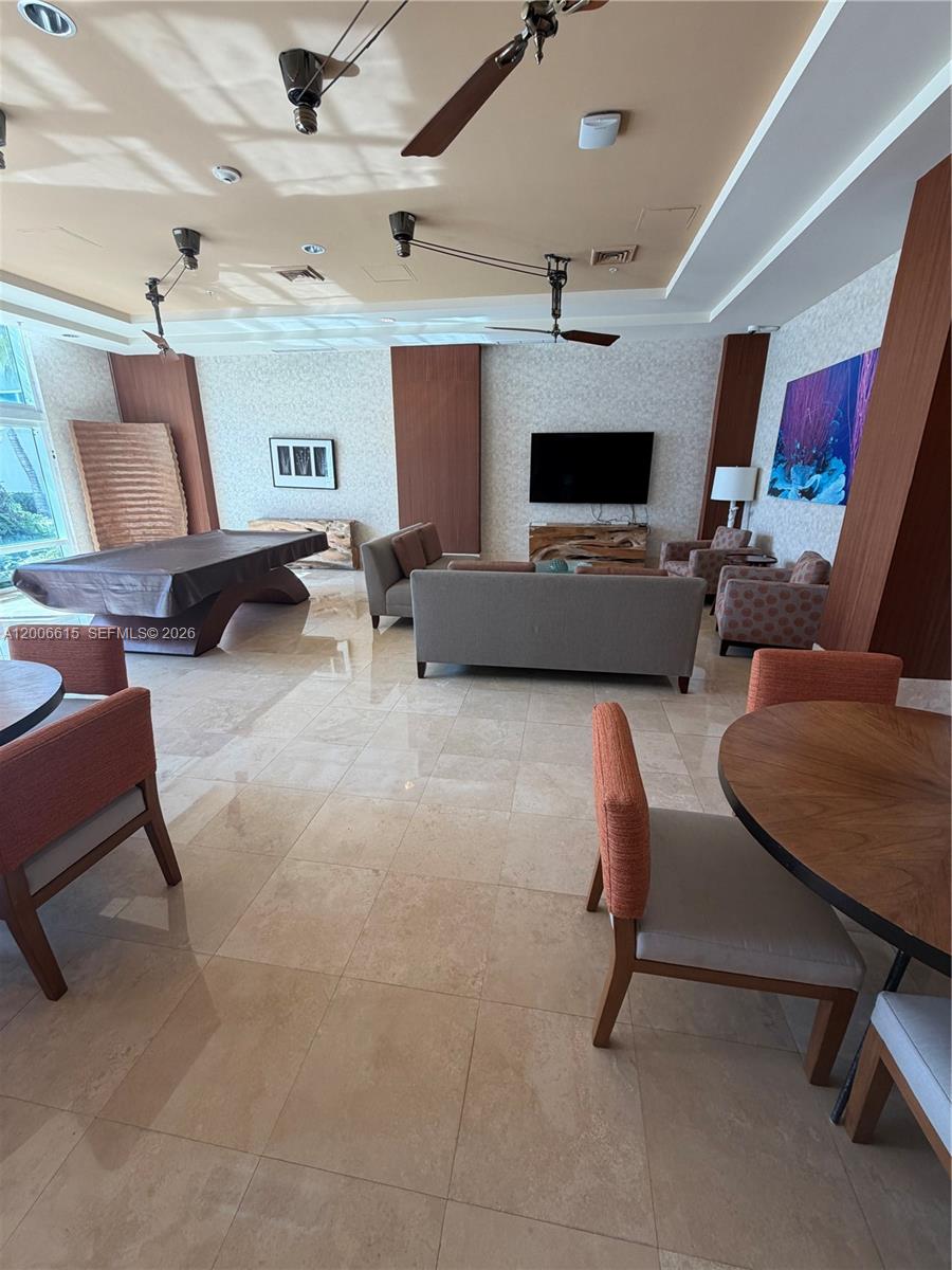OCEAN MARINE YACHT CLUB C - Residential