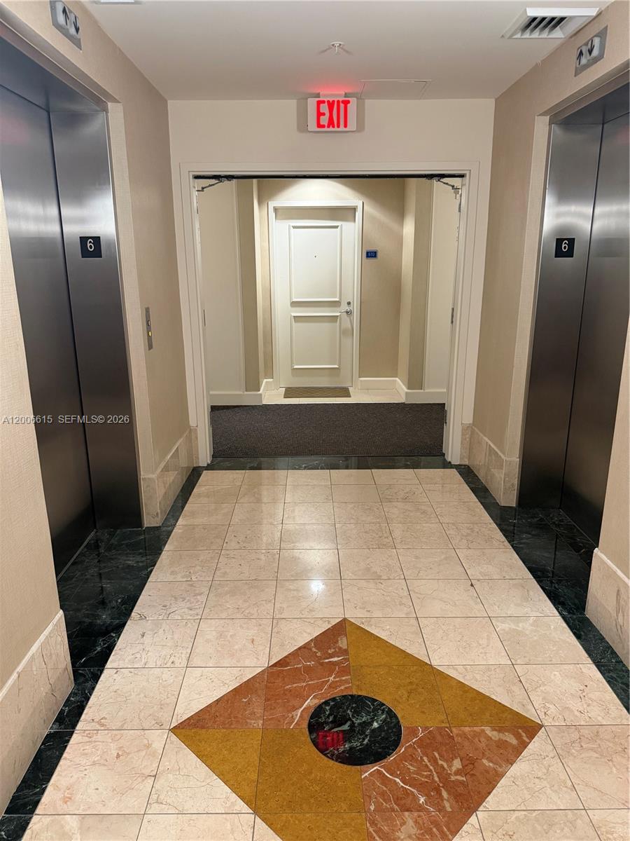 OCEAN MARINE YACHT CLUB C - Residential