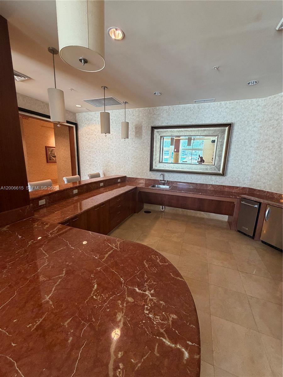 OCEAN MARINE YACHT CLUB C - Residential