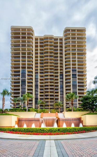 BAL HARBOUR TOWER CONDO - Residential