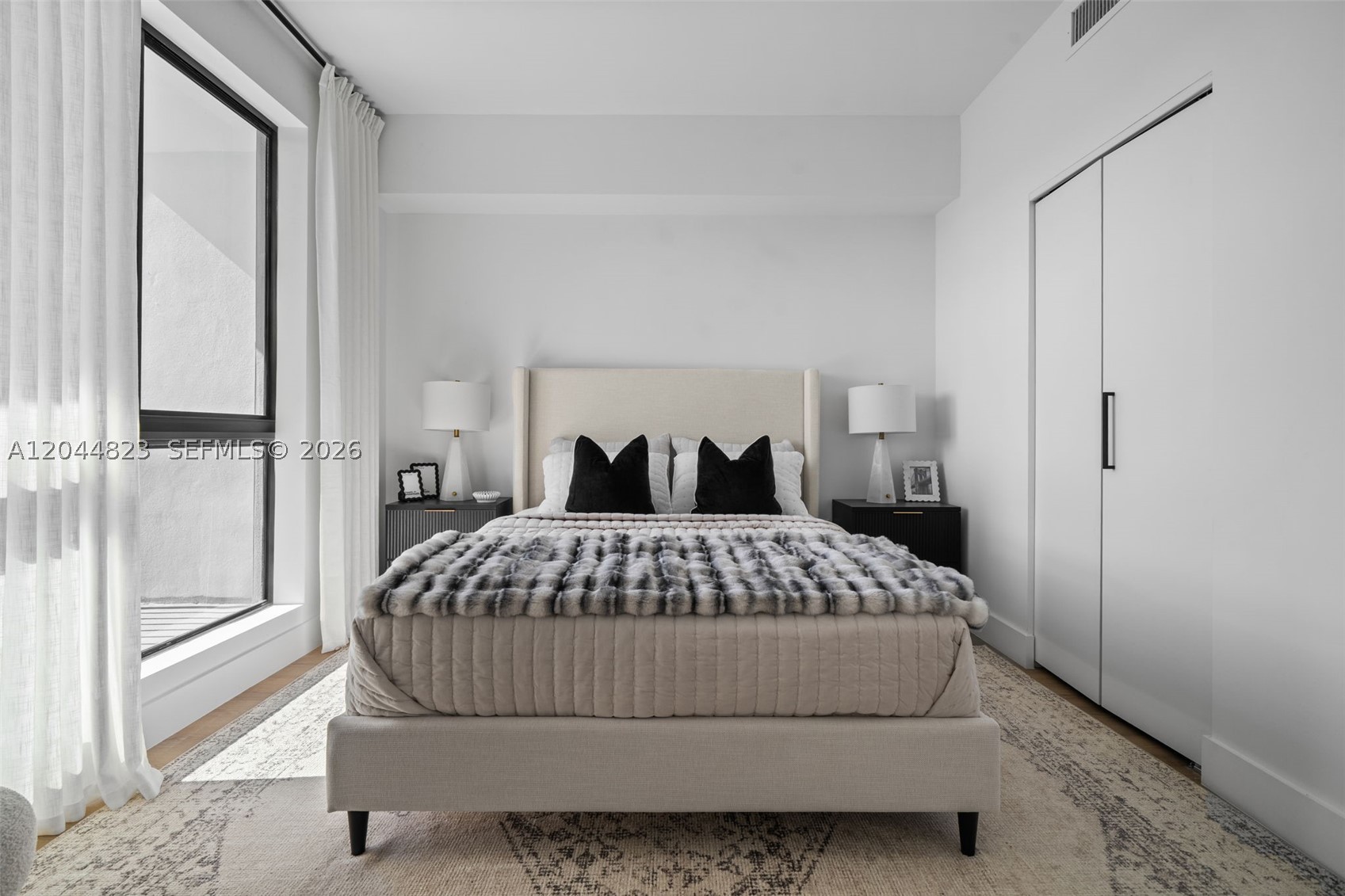 Aventura Quattro - Residential Lease