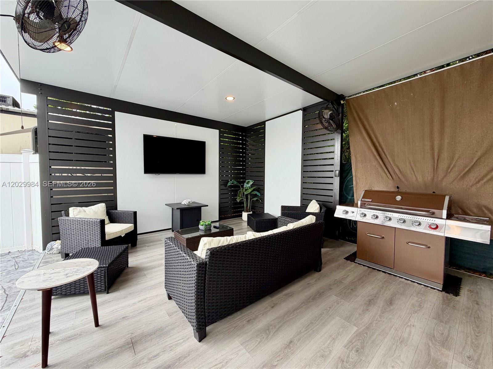 CALUSA CAMPGROUND - Residential