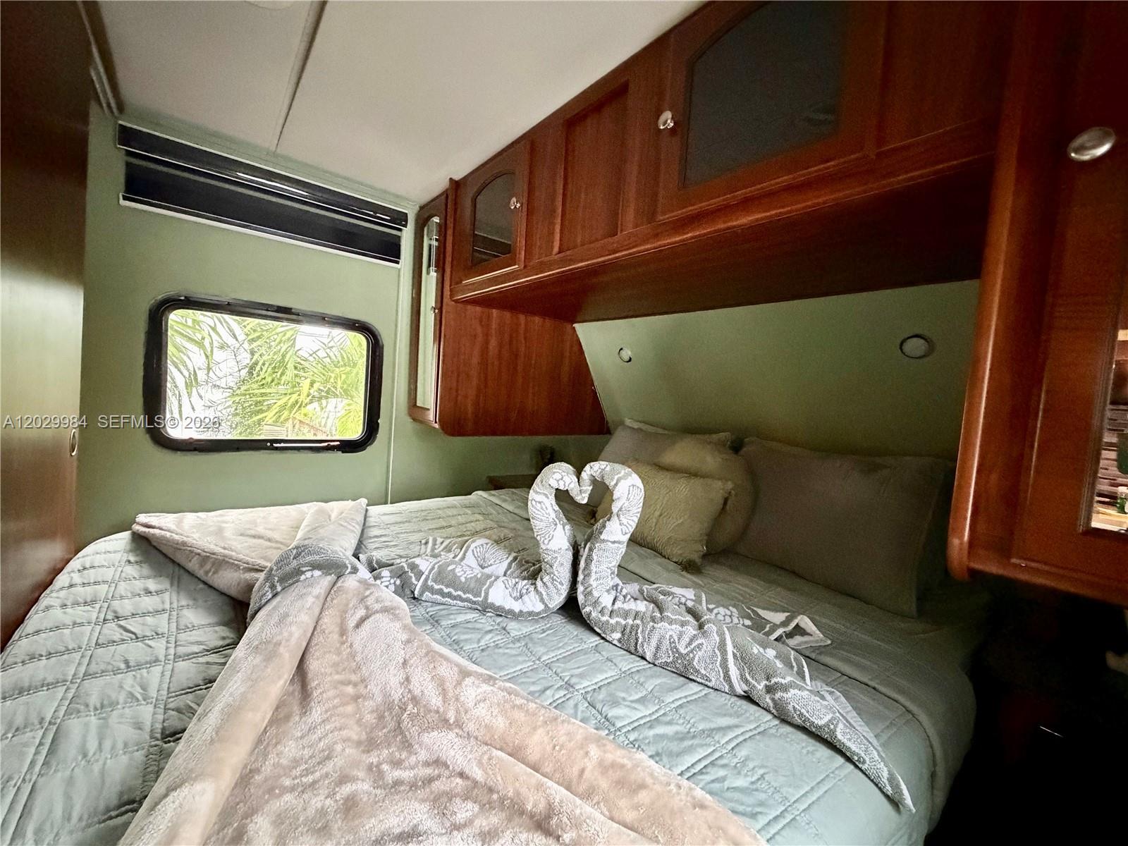 CALUSA CAMPGROUND - Residential