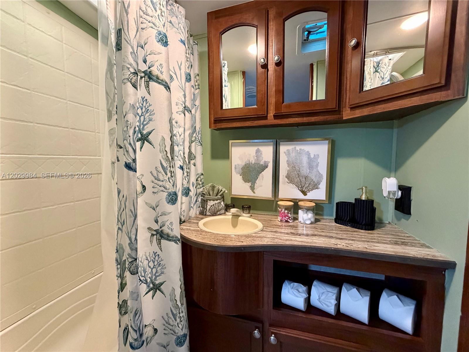 CALUSA CAMPGROUND - Residential