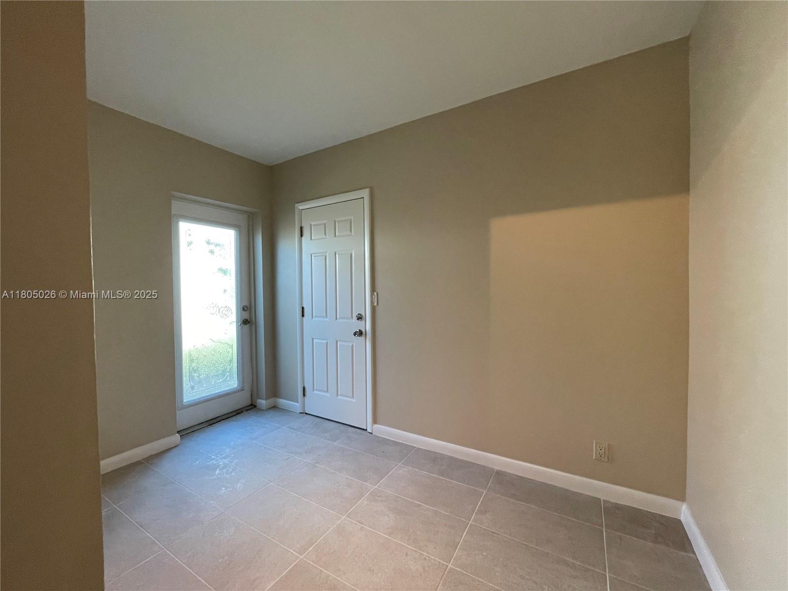 BEACON HEIGHTS SEC - Residential Lease