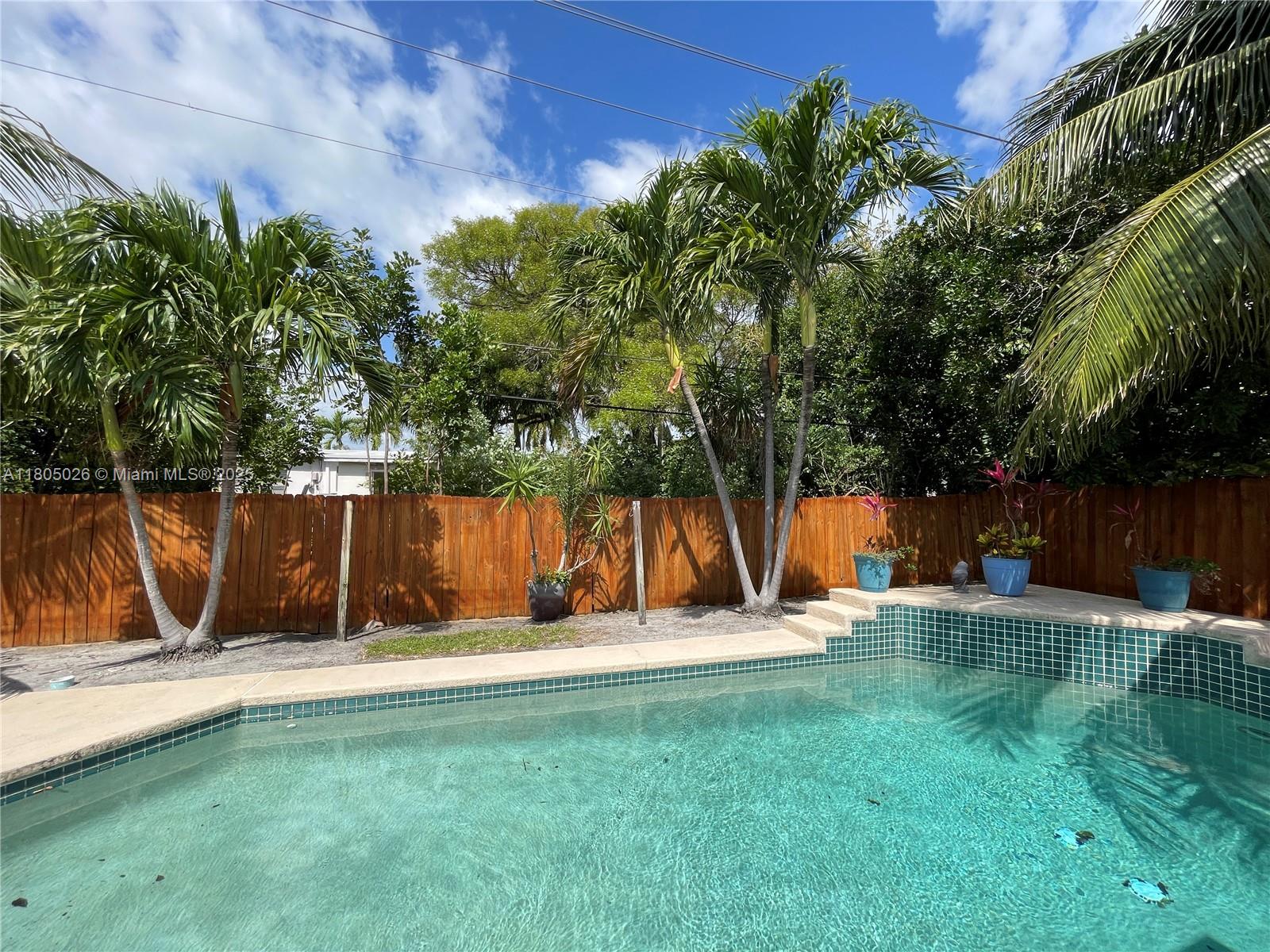 BEACON HEIGHTS SEC - Residential Lease