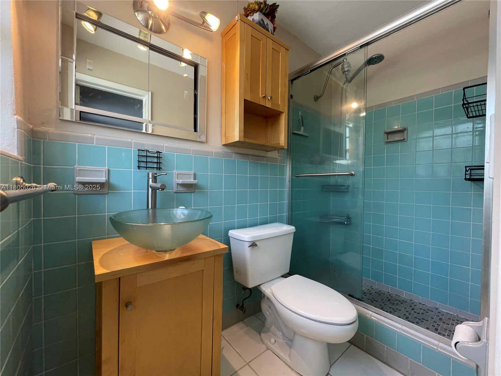 BEACON HEIGHTS SEC - Residential Lease