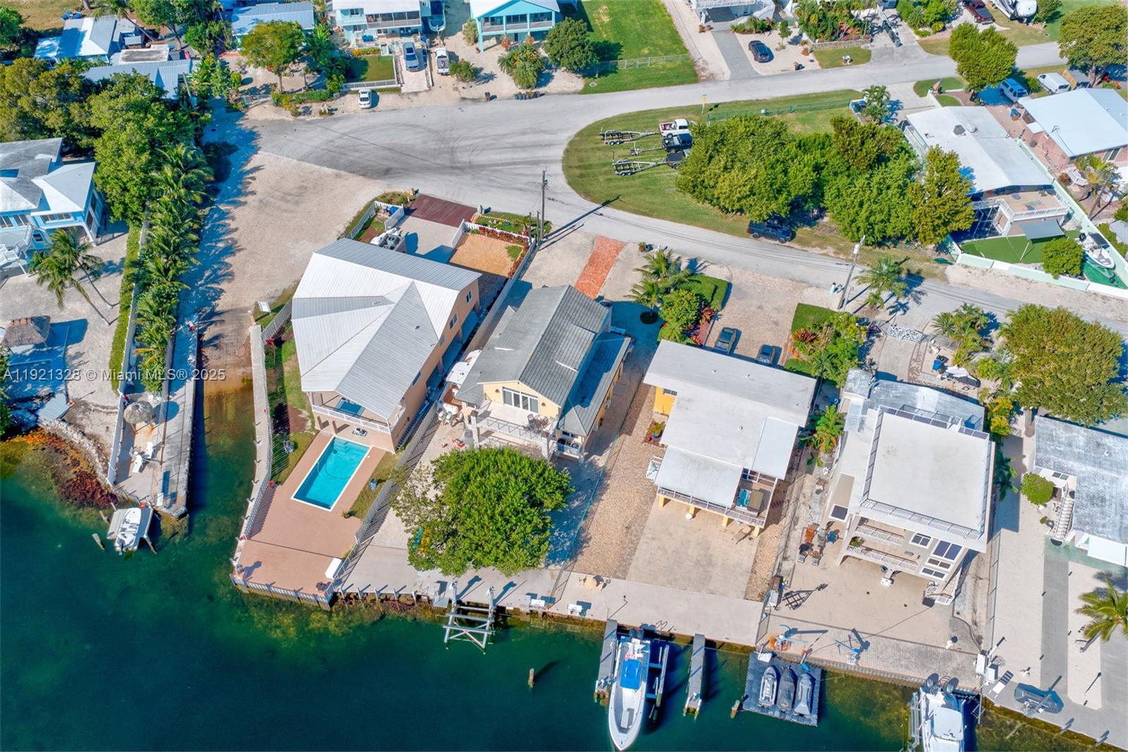 LARGO SOUND VILLAGE - Residential