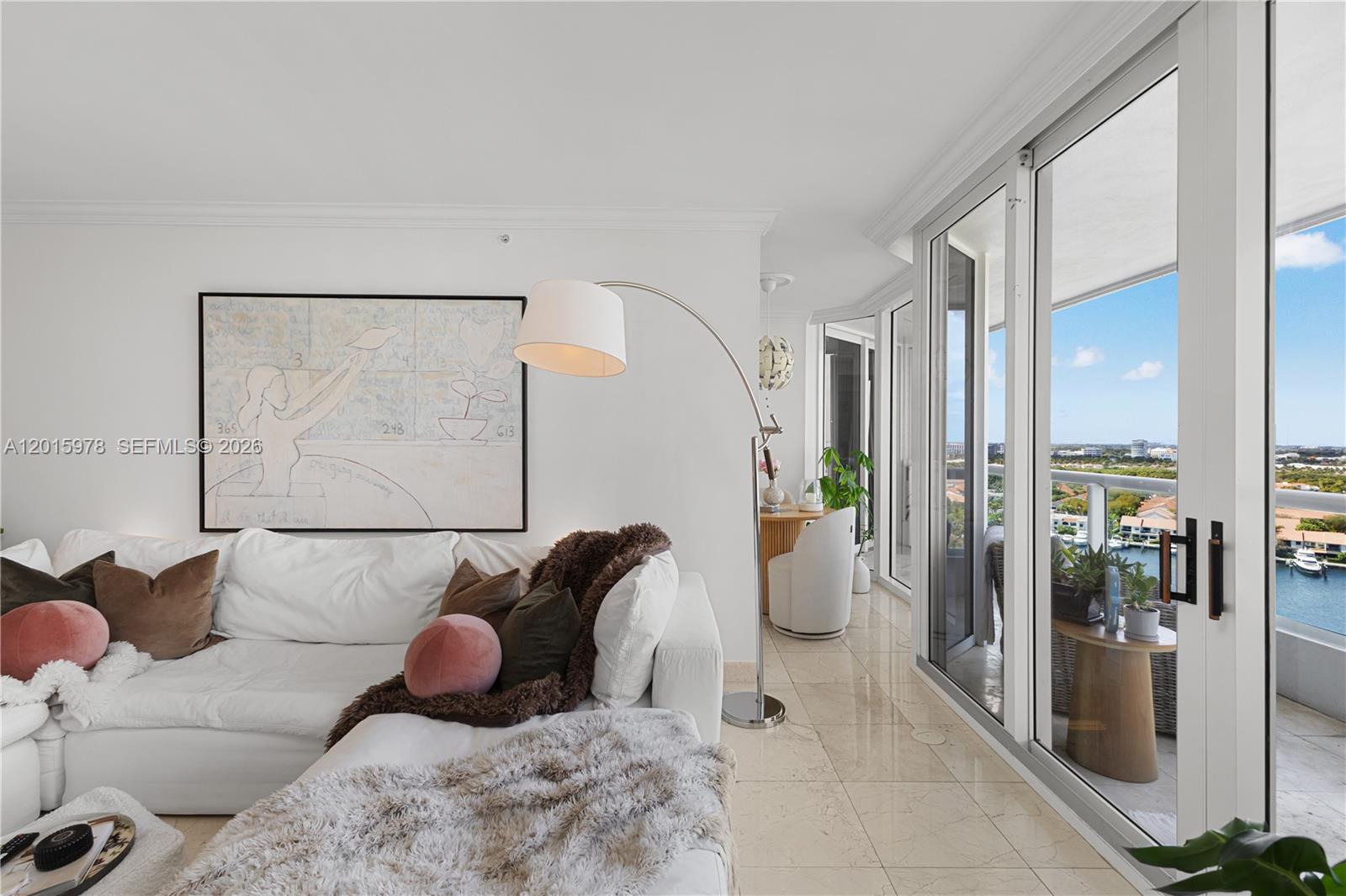 SOUTH TOWER AT THE POINT - Residential