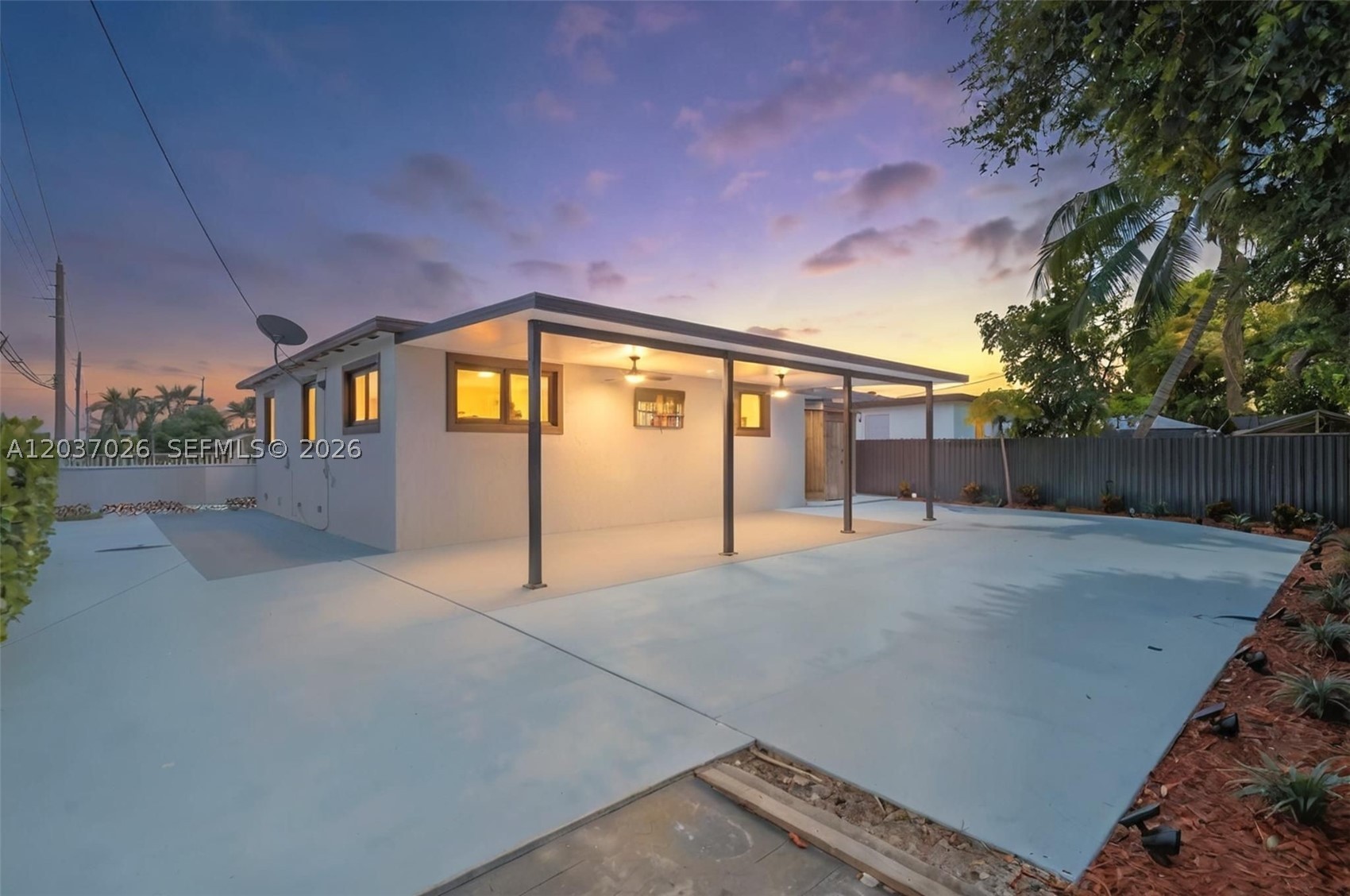 PALM ESTATES 1ST ADDN - Residential