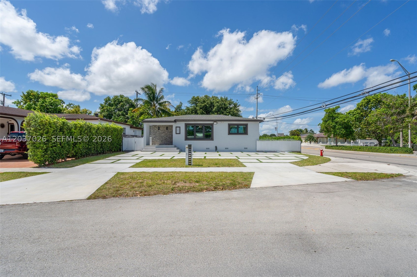 PALM ESTATES 1ST ADDN - Residential
