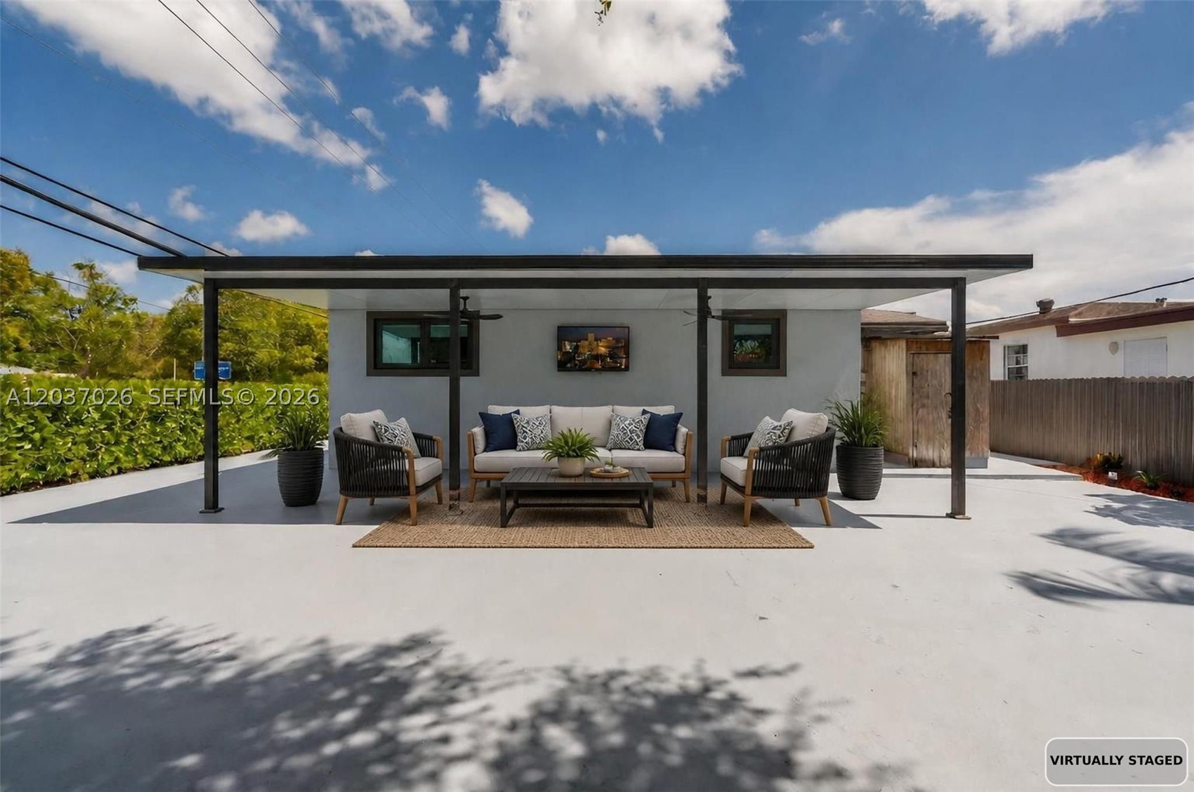 PALM ESTATES 1ST ADDN - Residential