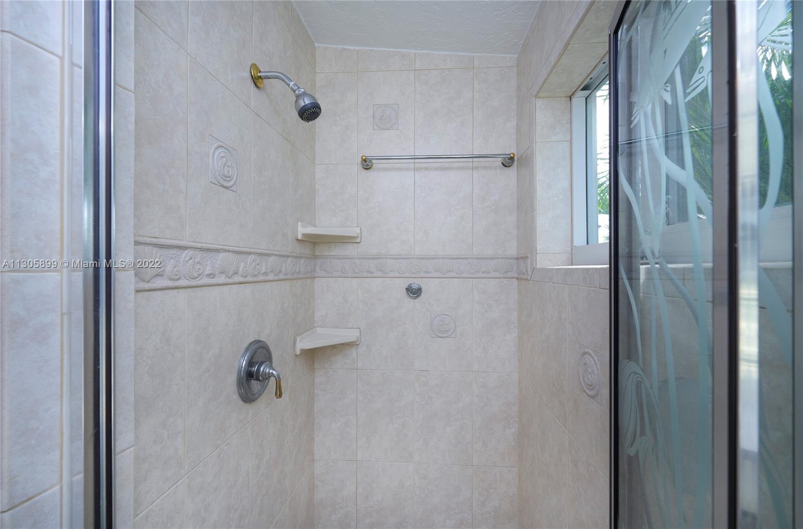 SUNSHINE ESTATES SEC #2 - Residential