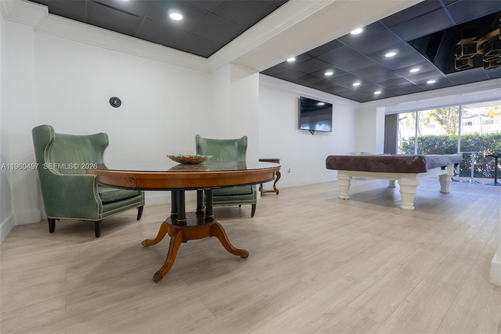KENNEDY HOUSE CONDO - Residential