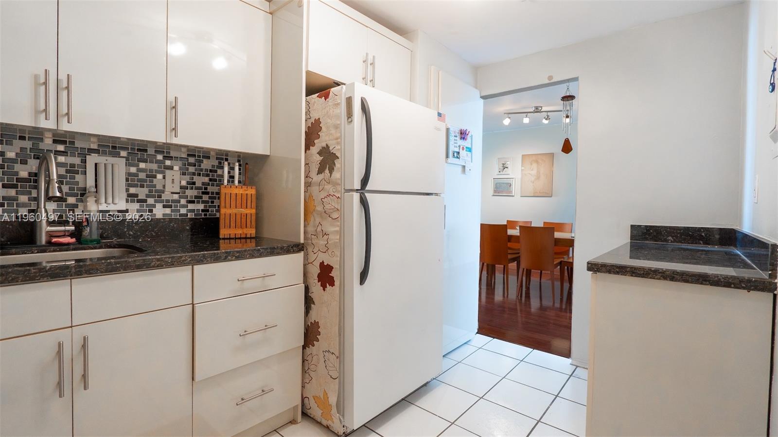 KENNEDY HOUSE CONDO - Residential