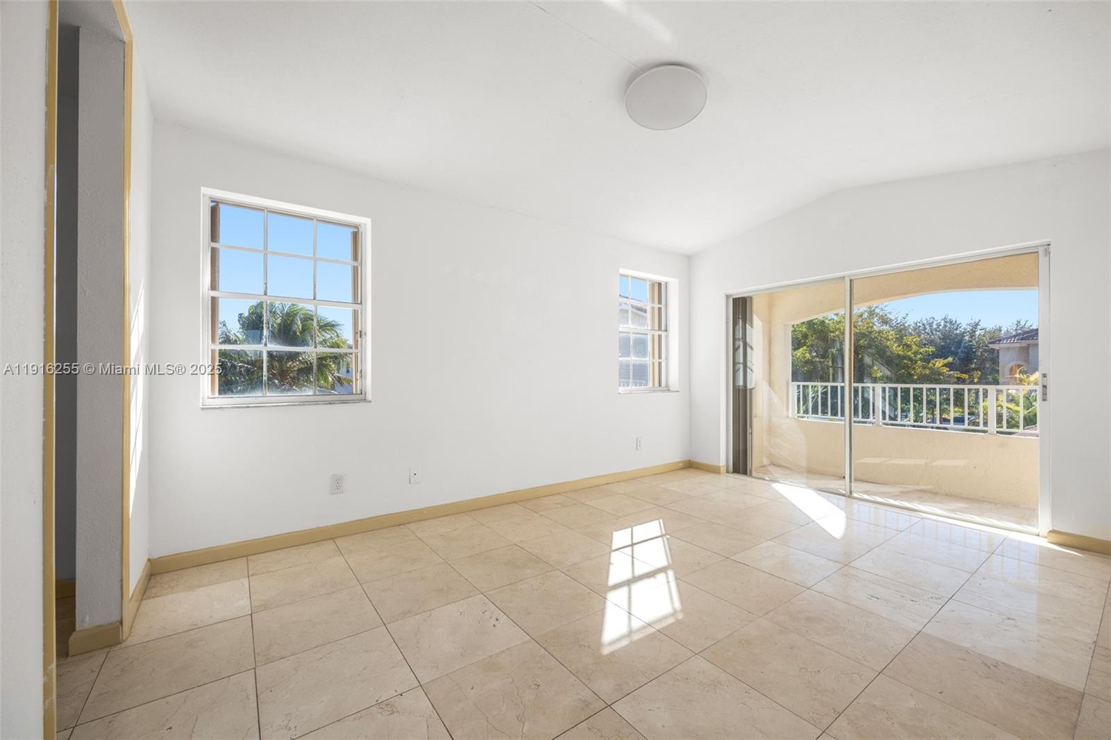 LAKES BY THE BAY SEC 8 - Residential