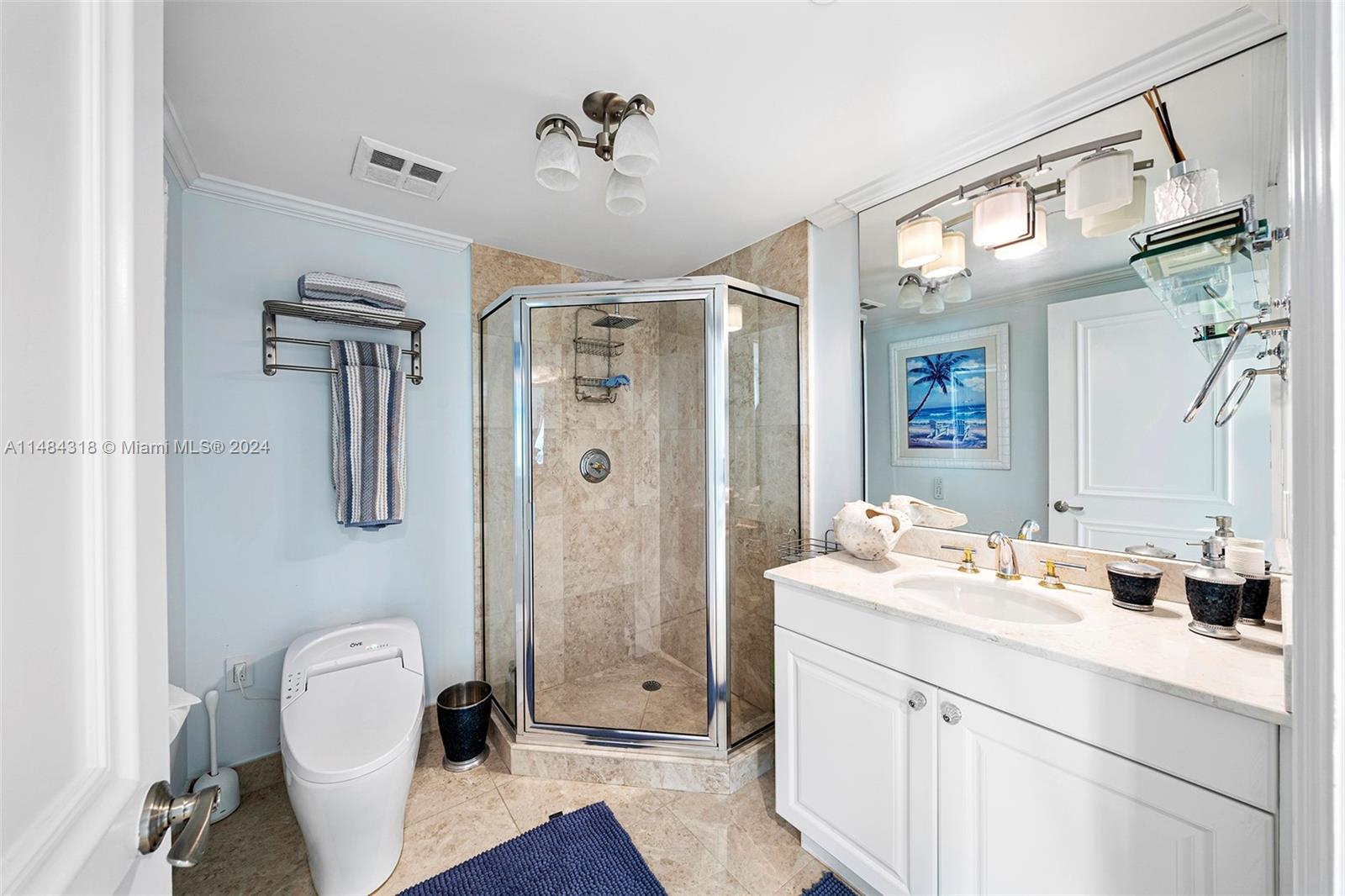 HAMPTONS SOUTH CONDO - Residential