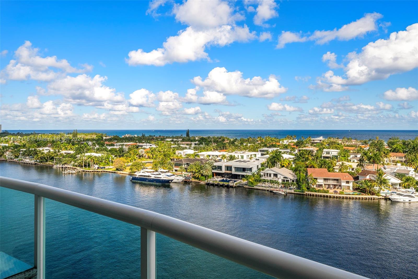 HAMPTONS SOUTH CONDO - Residential