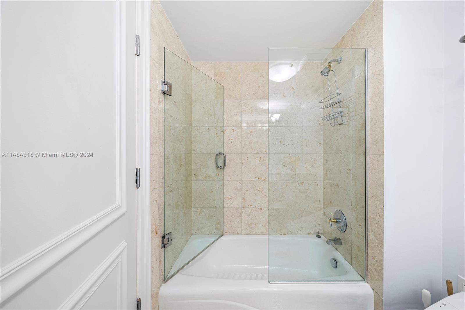 HAMPTONS SOUTH CONDO - Residential