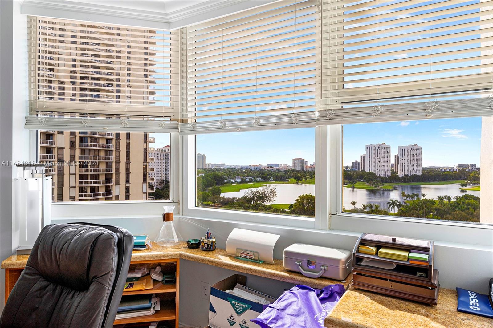 HAMPTONS SOUTH CONDO - Residential