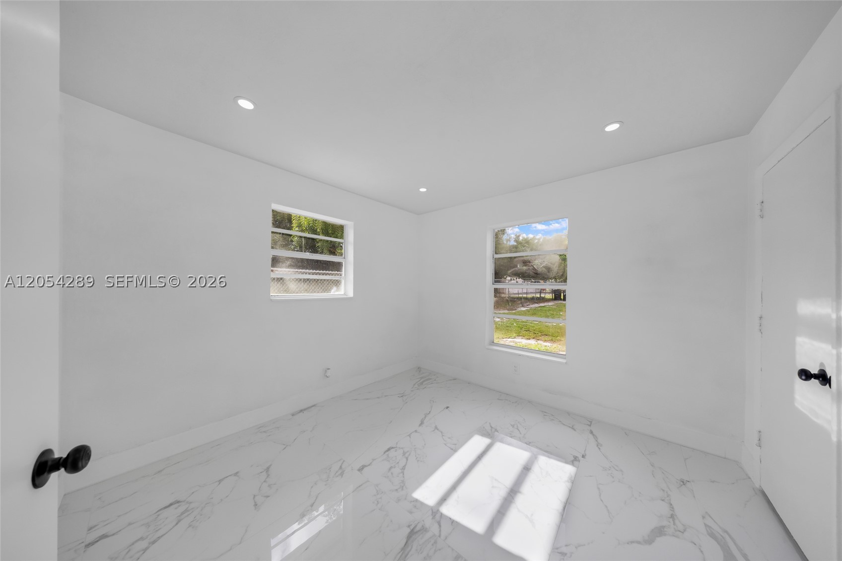 NORTH WEST LAUDERDALE - Residential Lease