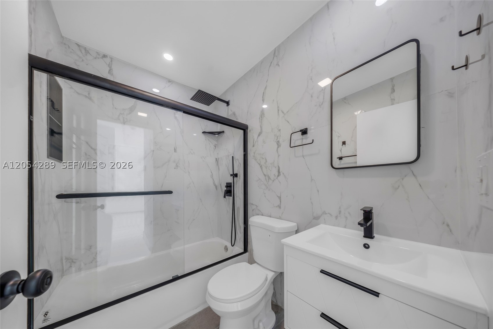 NORTH WEST LAUDERDALE - Residential Lease
