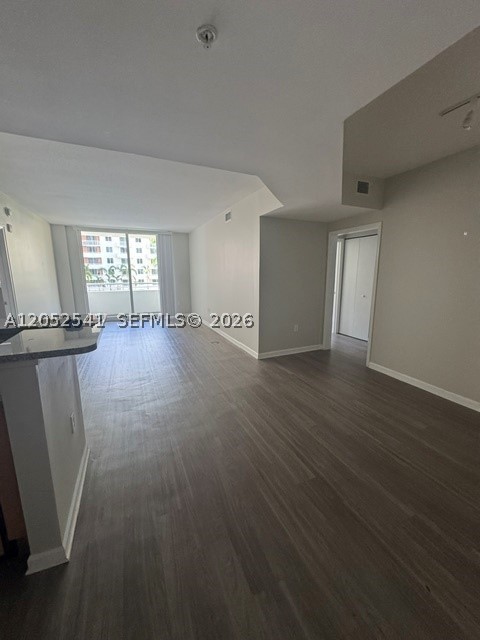 VENTURE AT AVENTURA EAST - Residential