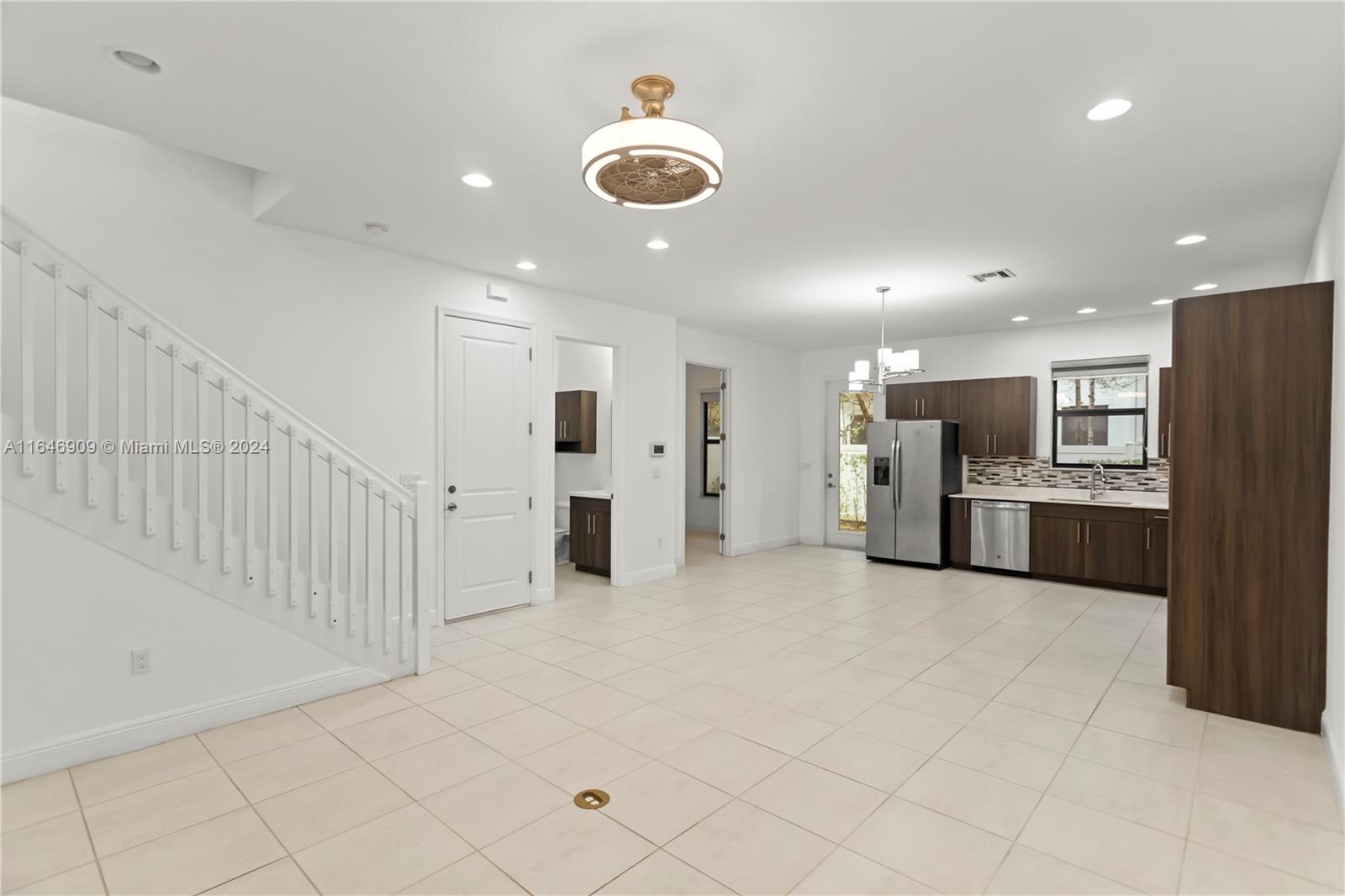 CT INDUSTRIAL PLAT - Residential