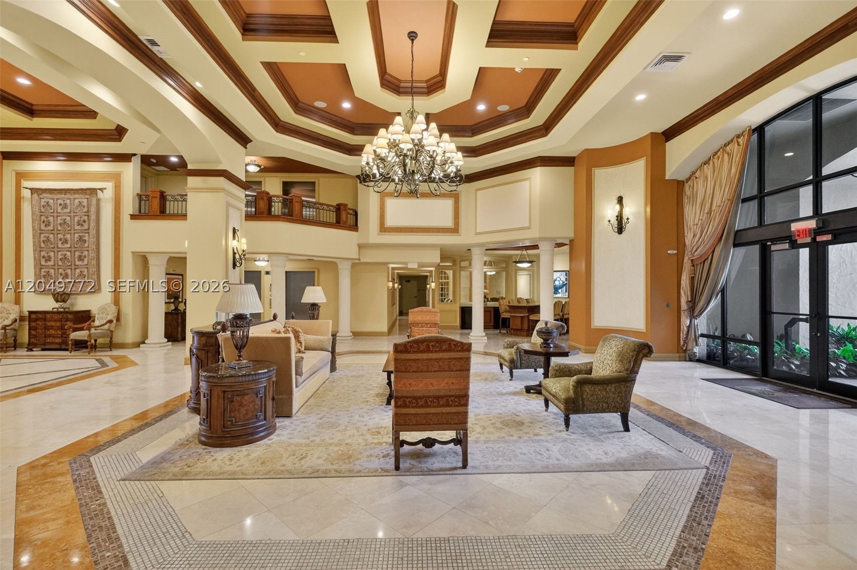 PUERTA DE PALMAS CONDO - Residential
