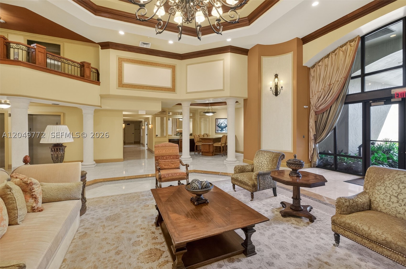 PUERTA DE PALMAS CONDO - Residential