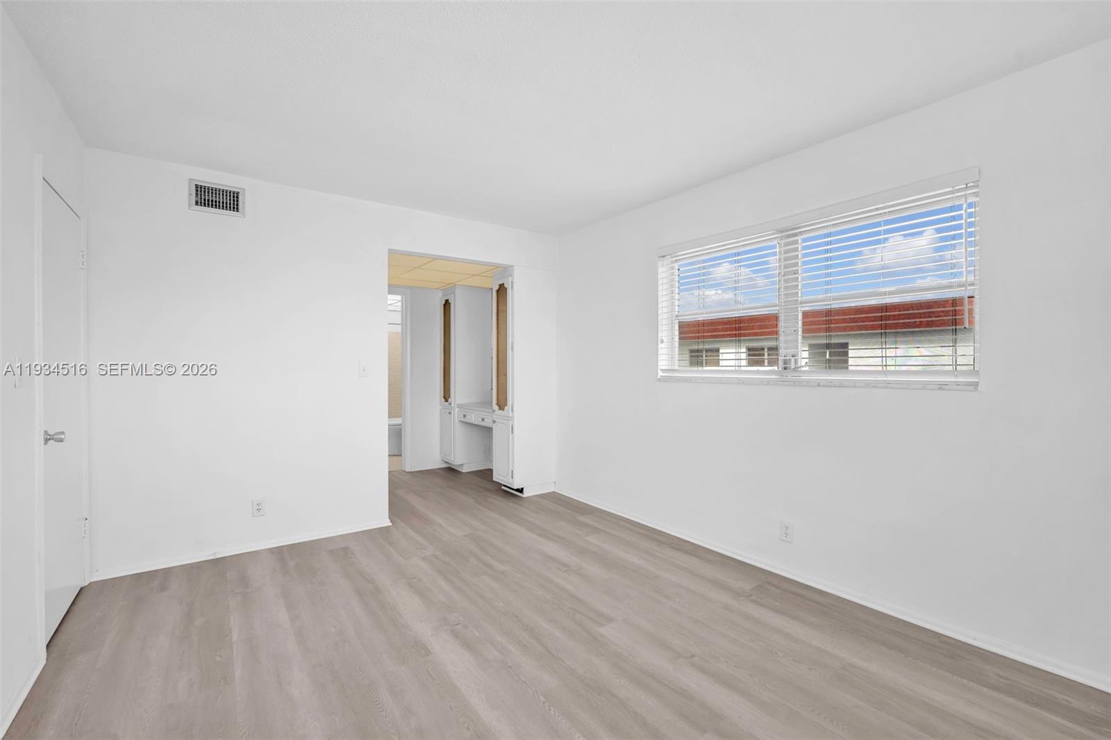 PARK SOUTH TEN INC CONDO - Residential