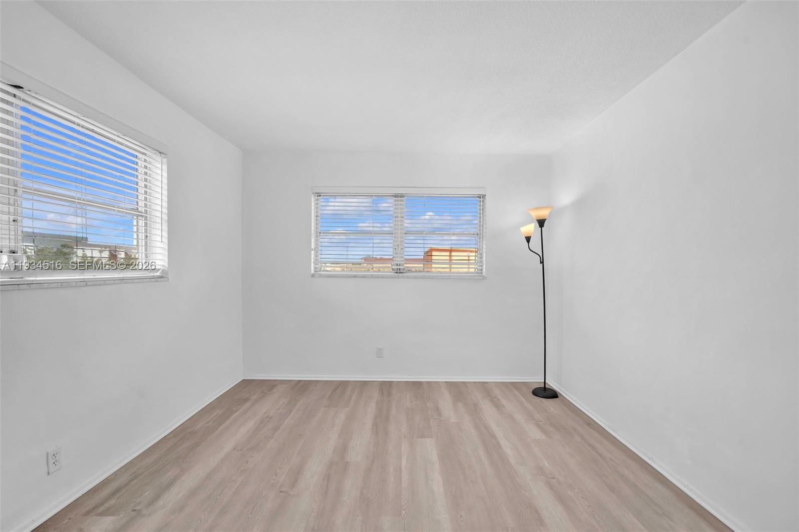 PARK SOUTH TEN INC CONDO - Residential