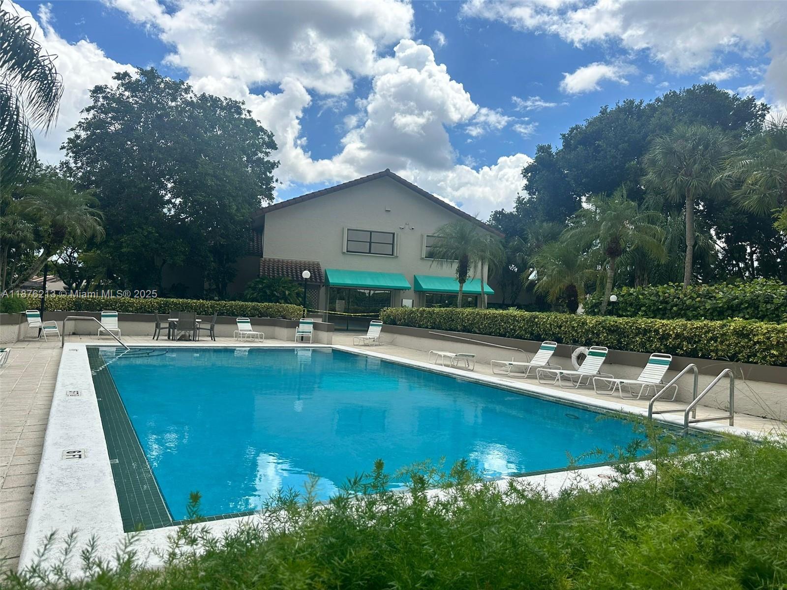 KINGS COURT WEST - Residential Lease