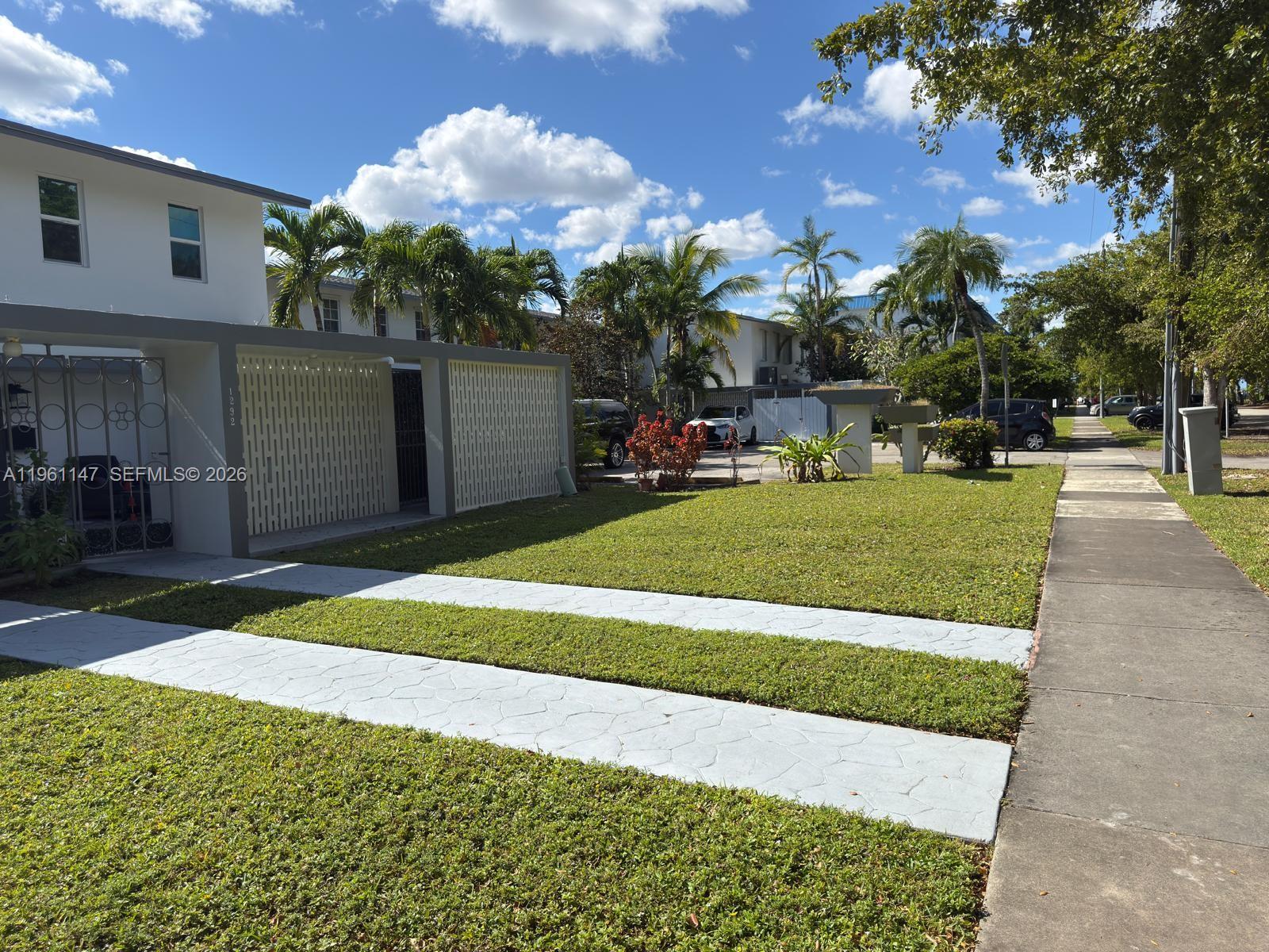 Waterfront Villas Skylake - Residential
