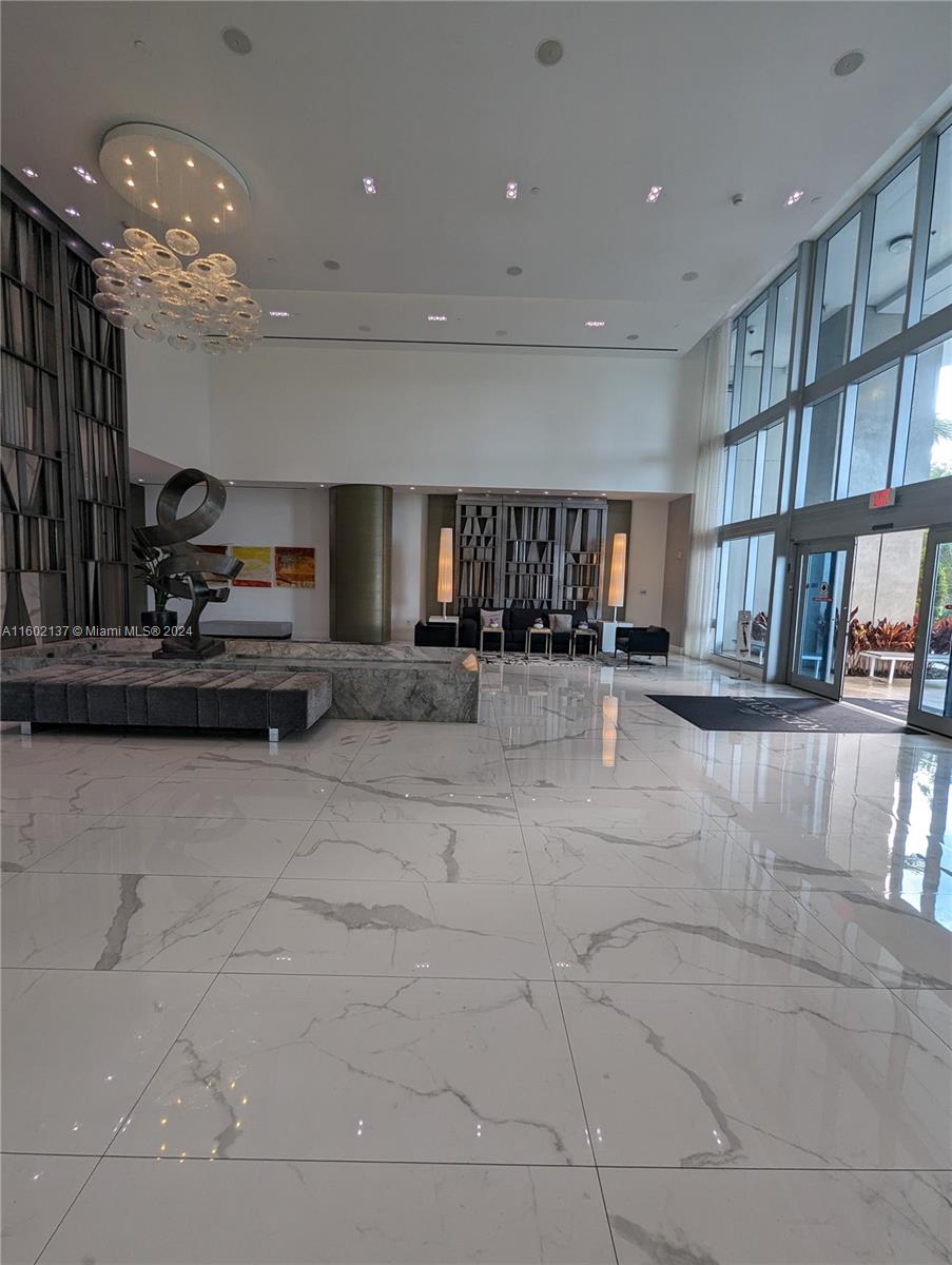 MARINA PALMS RESIDENCES S - Residential Lease