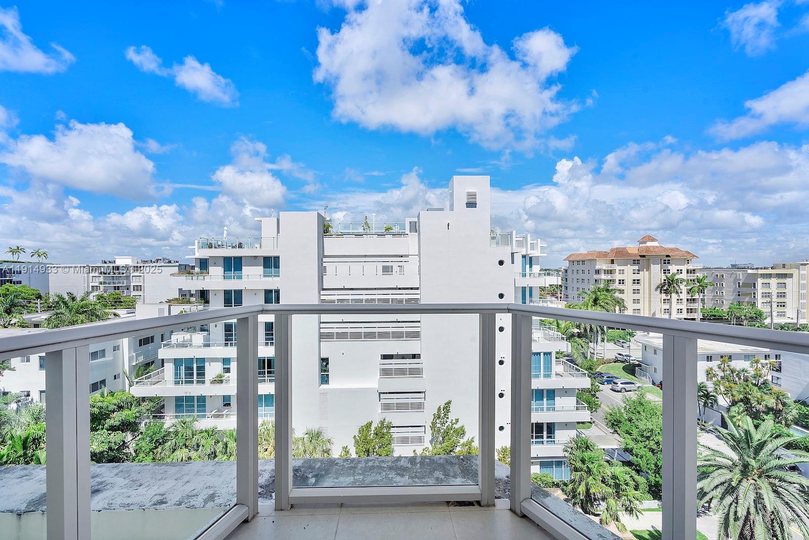 ONE BAY HARBOR CONDO - Residential