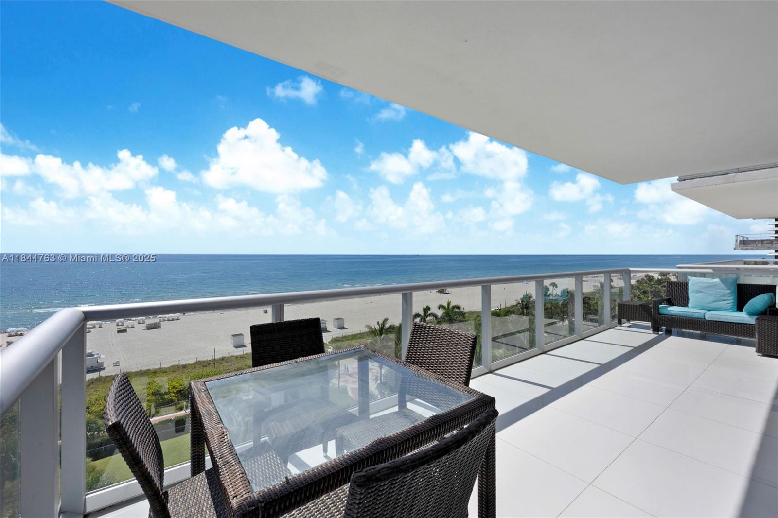 THE CARIBBEAN CONDO - Residential