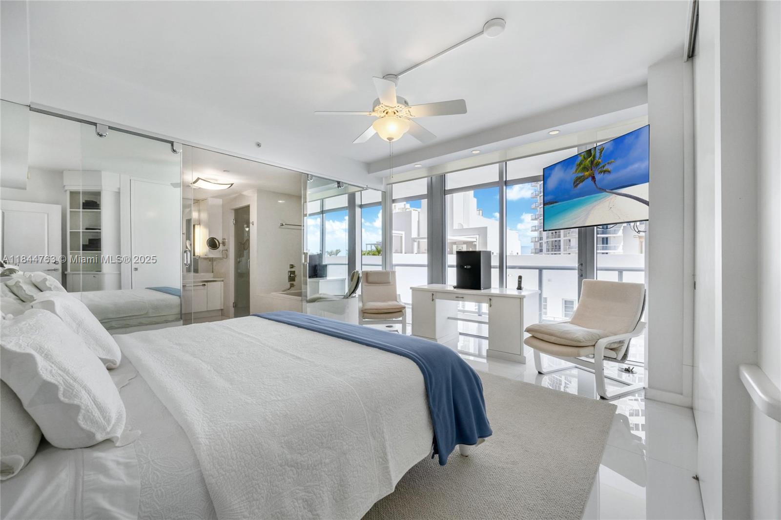 THE CARIBBEAN CONDO - Residential