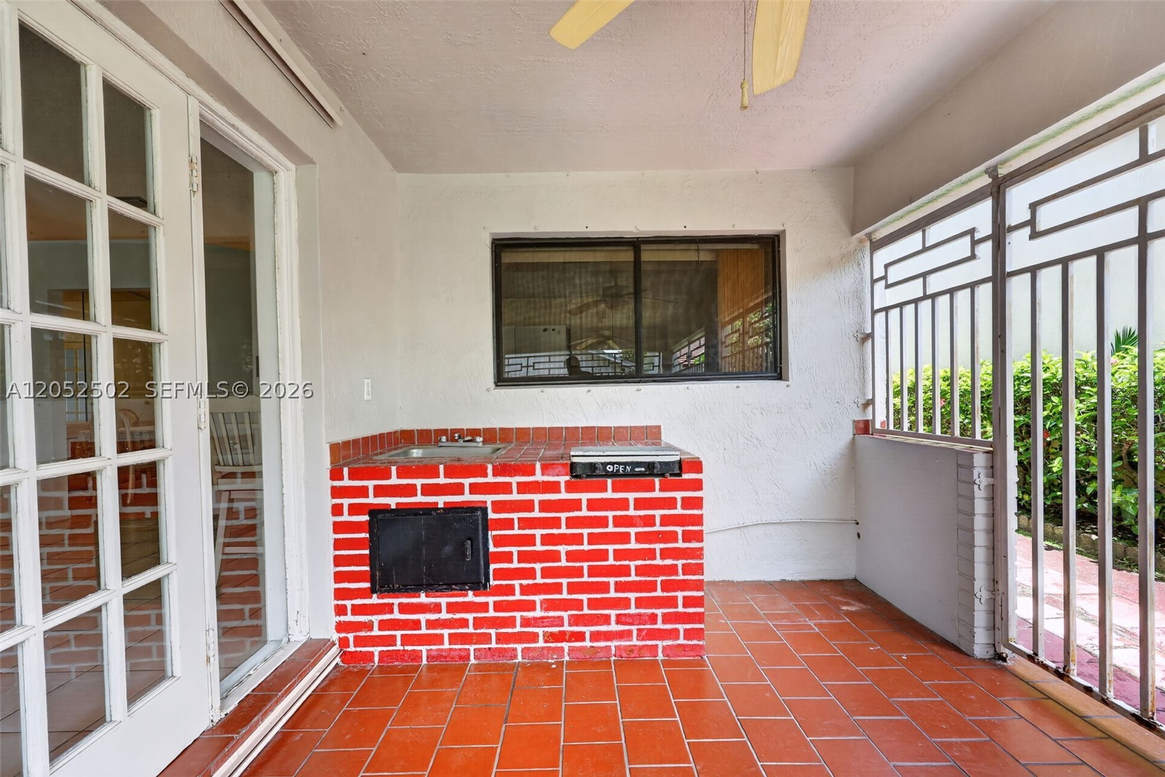 BIRD LAKES SOUTH SEC 1 - Residential