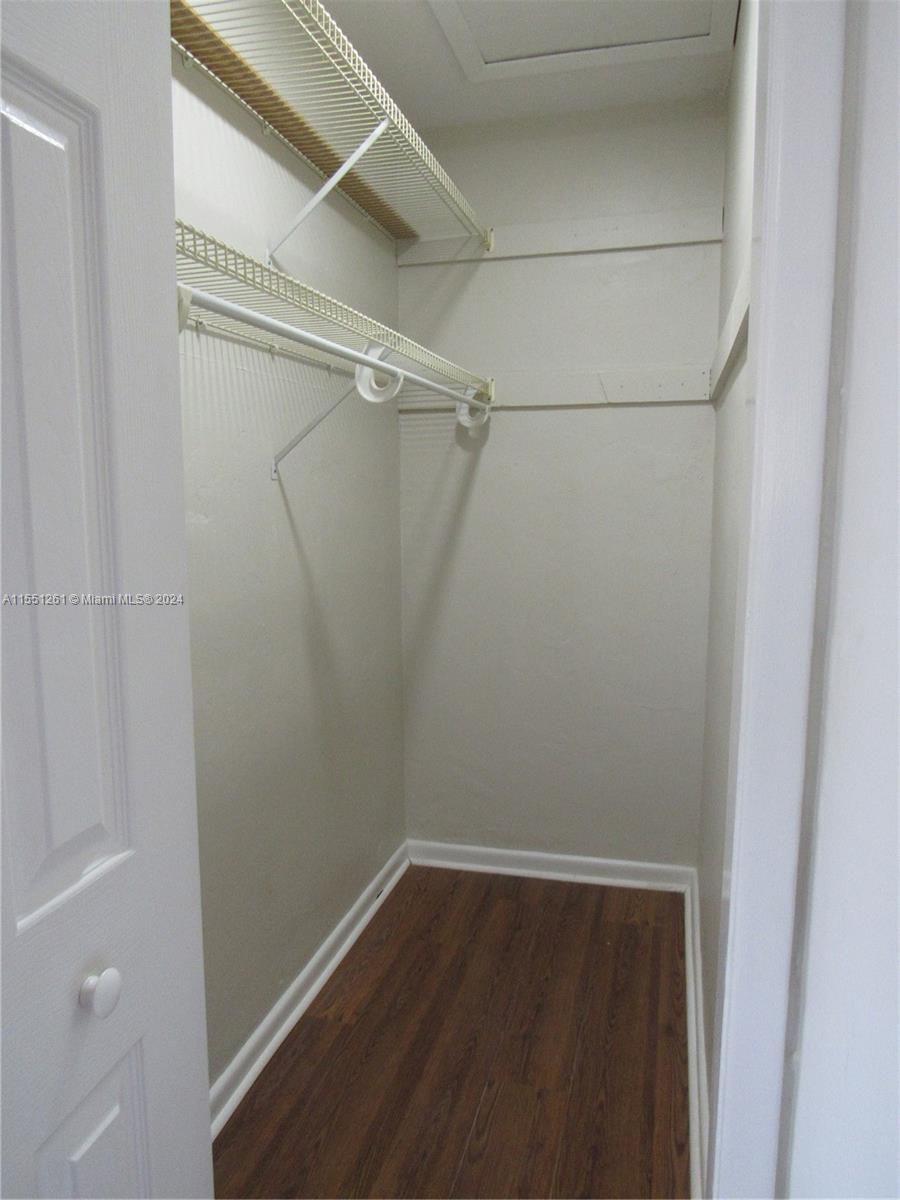 CHATHAM HILLS - Residential Lease