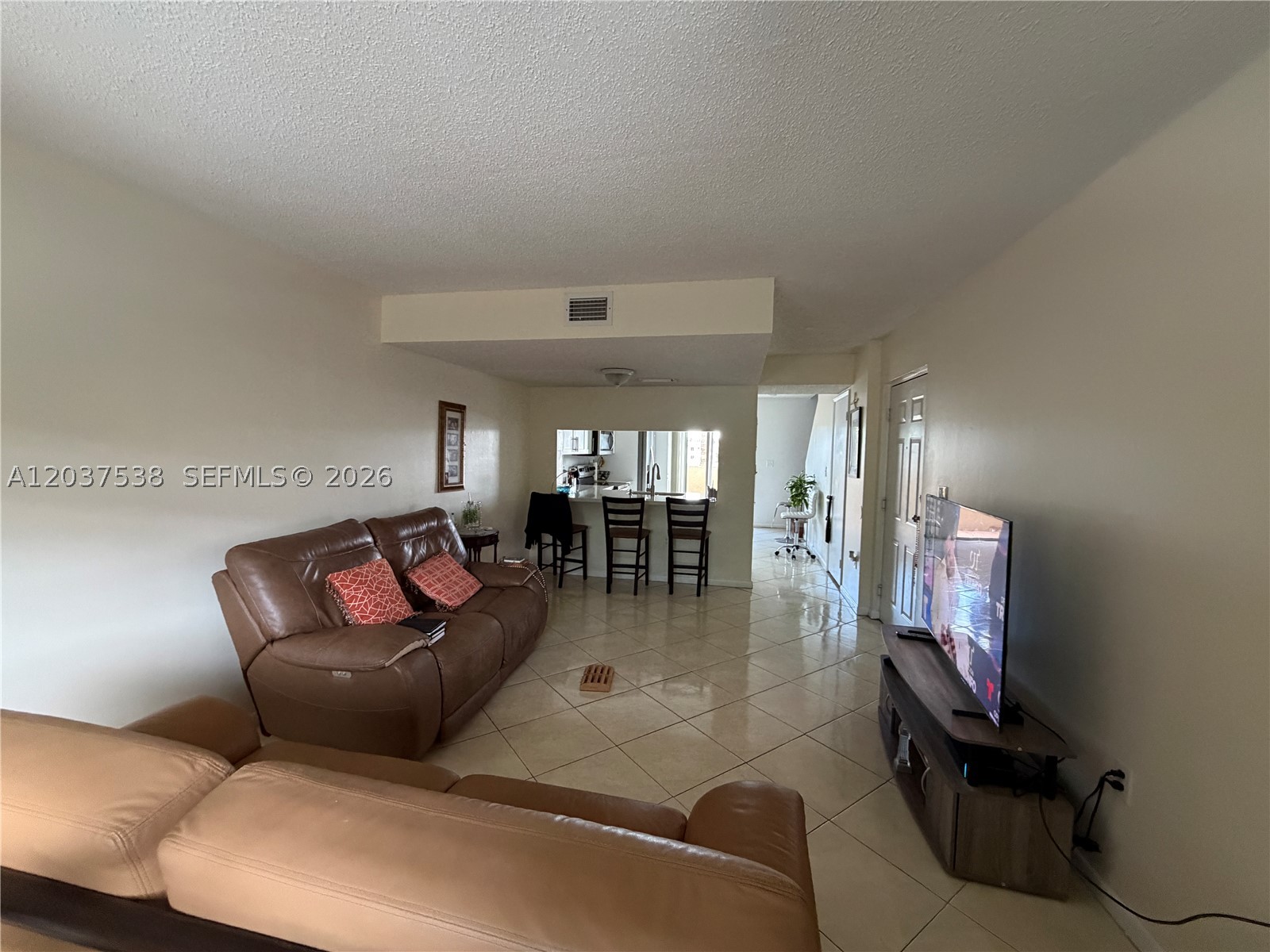 WATERVIEW CONDO - Residential