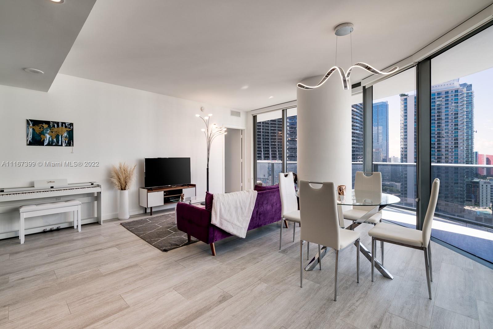 BRICKELL HEIGHTS EAST CON - Residential Lease