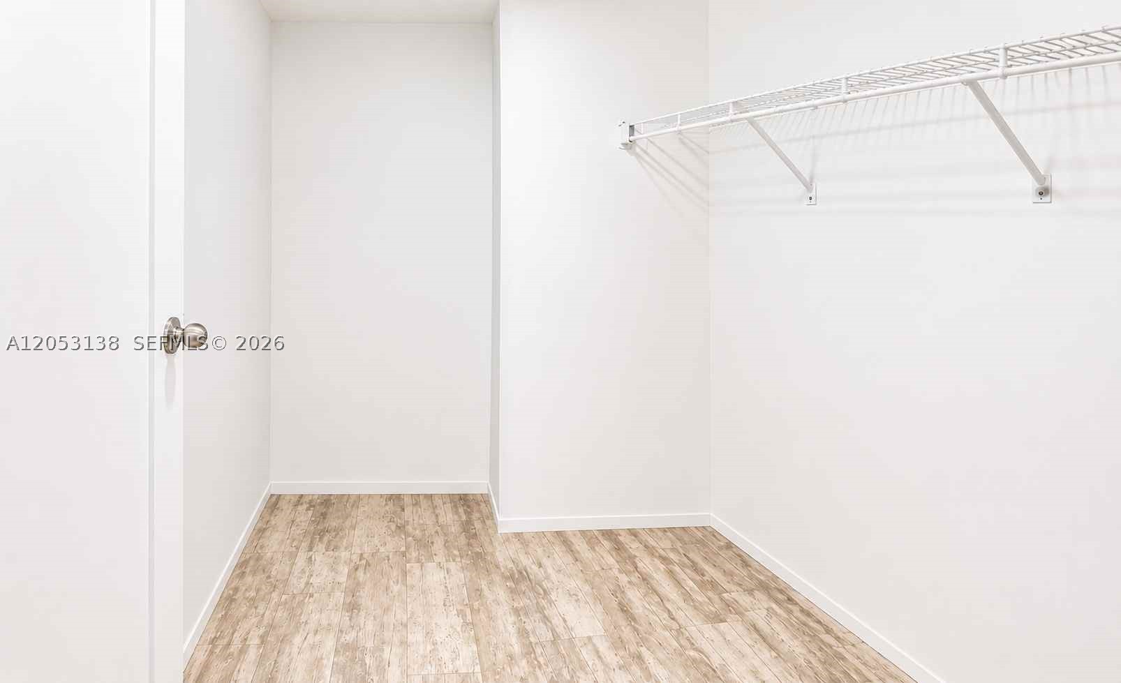 MONTURA SOUTH HALF (100804 - Residential