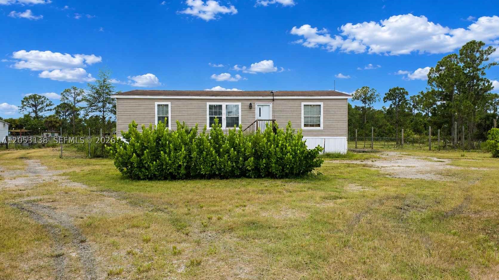 MONTURA SOUTH HALF (100804 - Residential