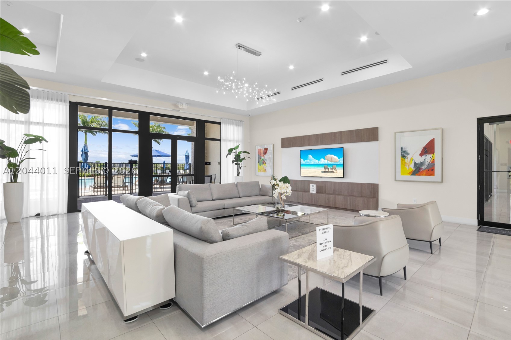 VIA VENTURA NEIGHBORHOOD - Residential